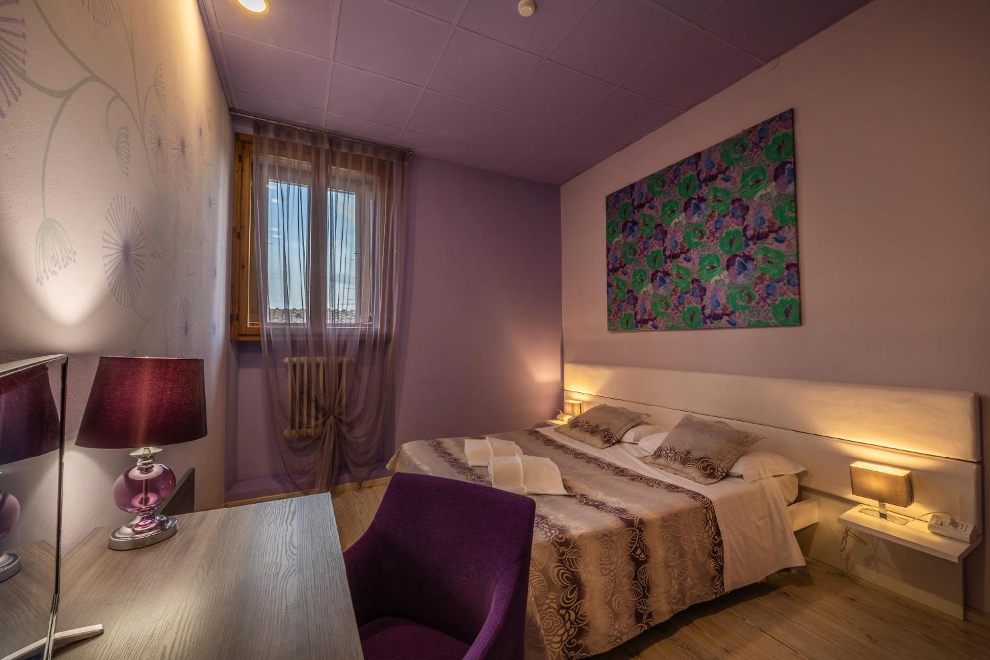 Hotel Palazzo Renieri - 3Stelle S Colle Val D'Elsa Exterior photo